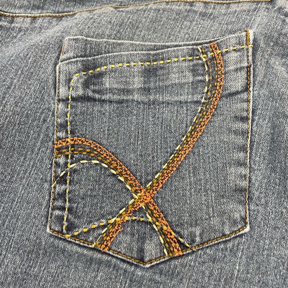 Ross Thomson Denim Jeans Faded Blue Straight NWT Missized Men's 42 W x 32* - Picture 7 of 11